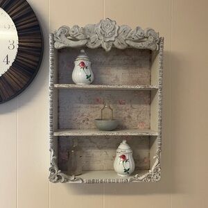 Vintage inspired/cottage style wall shelf 🎀